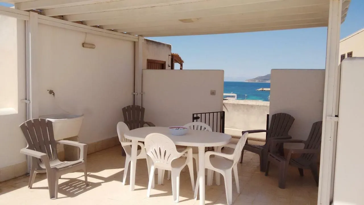 Favignana Estate Vista Mare Appartamento